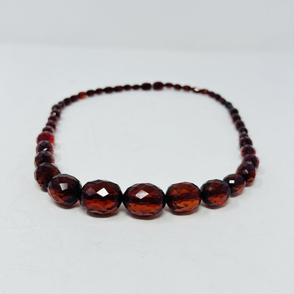 Vintage Bakelite 23" Cherry Amber Faceted Oval Graduated Necklace Retro 1940s